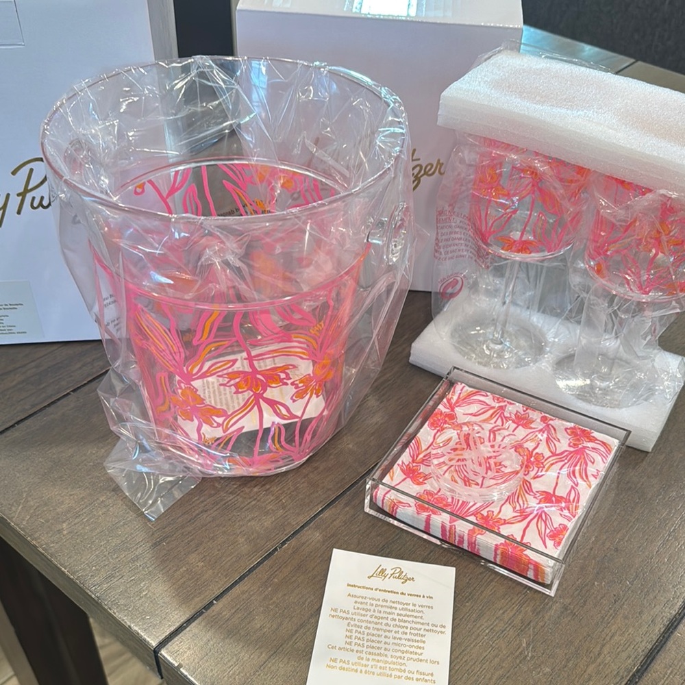 Lilly Pulitzer Pink and Orange Floral Ice Bucket Set